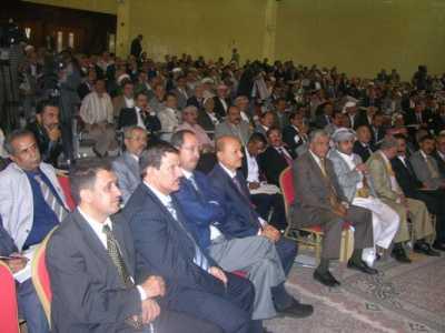 - في ظل الأوضاع والتطورات التي تشهدها الساحة الوطنية والمحاولات الرامية إلى افتعال المزيد من الأزمات السياسية من قبل بعض القوى التي لا تريد الخير لليمن