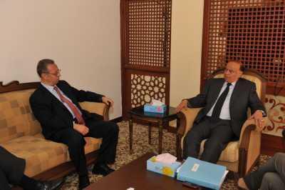  -                                  21   .
