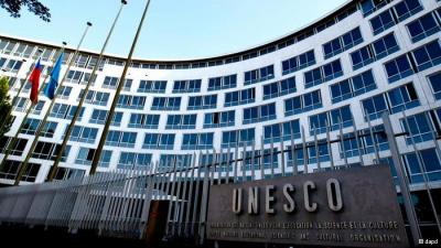  -    ɡ                ..