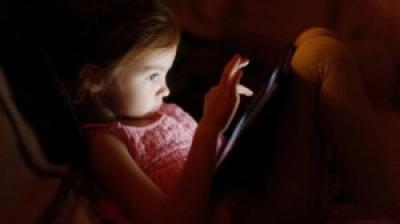 - الإنترنت يخلق جيلاً من المكتئبين..