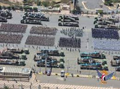 - القوات المسلحة اليمنية تكشف في عرض عسكري مهيب منظومات أسلحة جديدة لأول مرة..